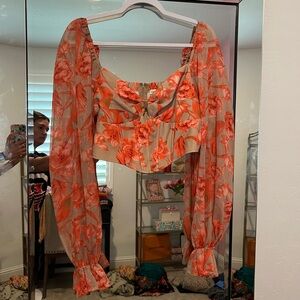 Cropped long sleeve blouse